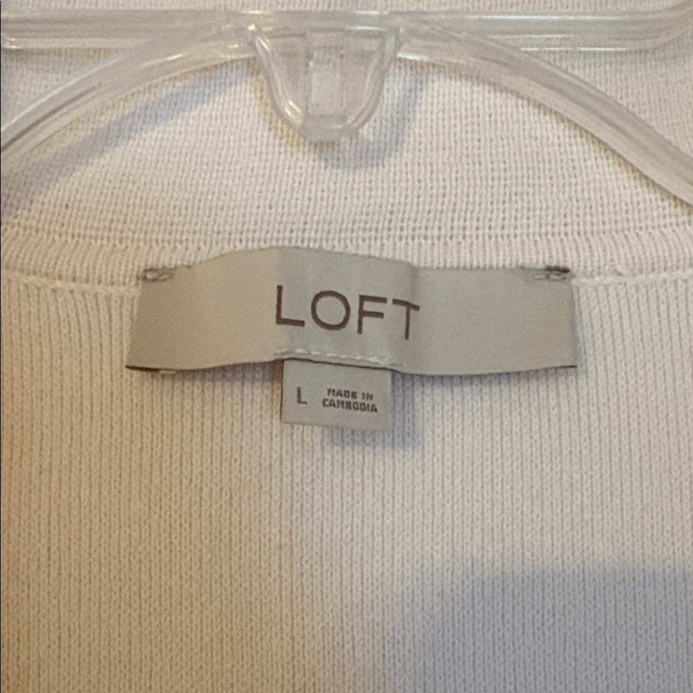 Loft Top - Picture 2 of 4
